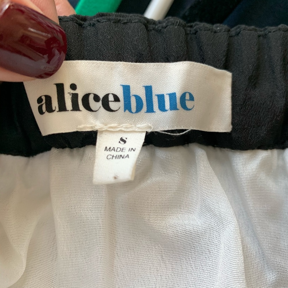 Alice Blue Lace Bardot Top with Straps - Picture 7 of 9